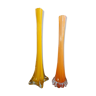 Deux soliflores en verre coloré soufflé vintages