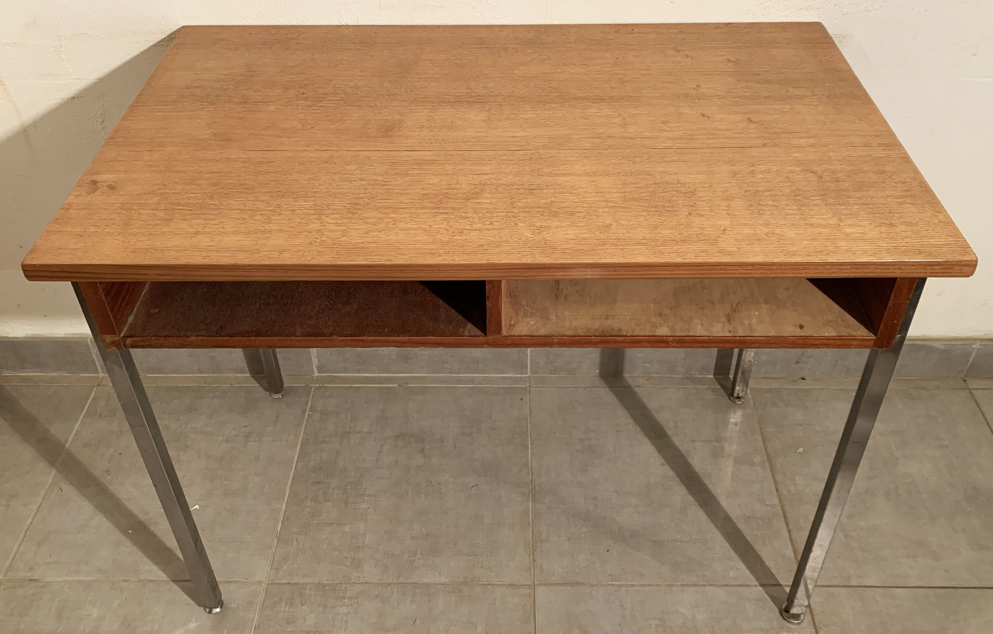 Bureau vintage en bois
