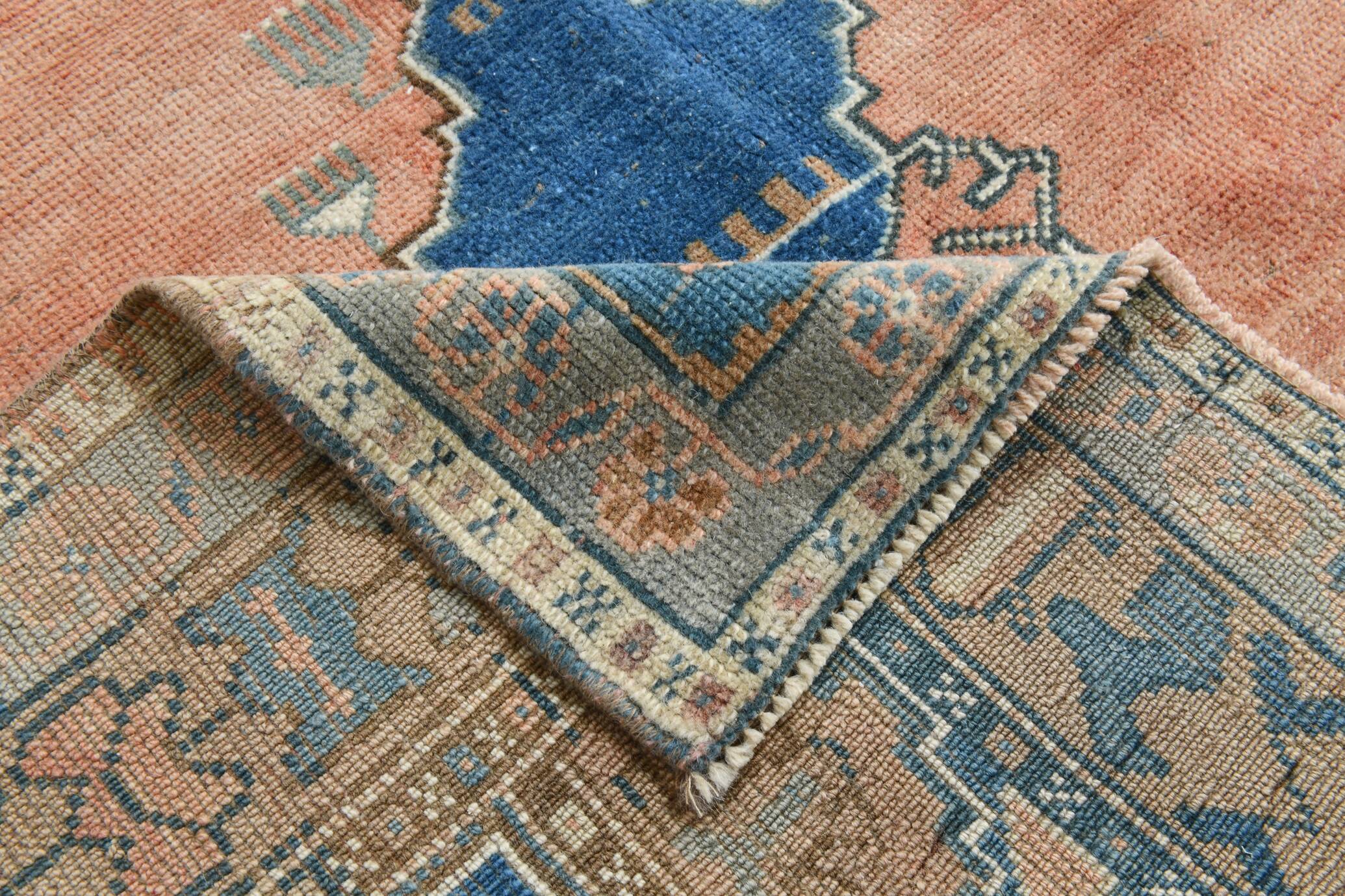 Salmon & Navy Blue Vintage Persian Rug, 131x218 Cm