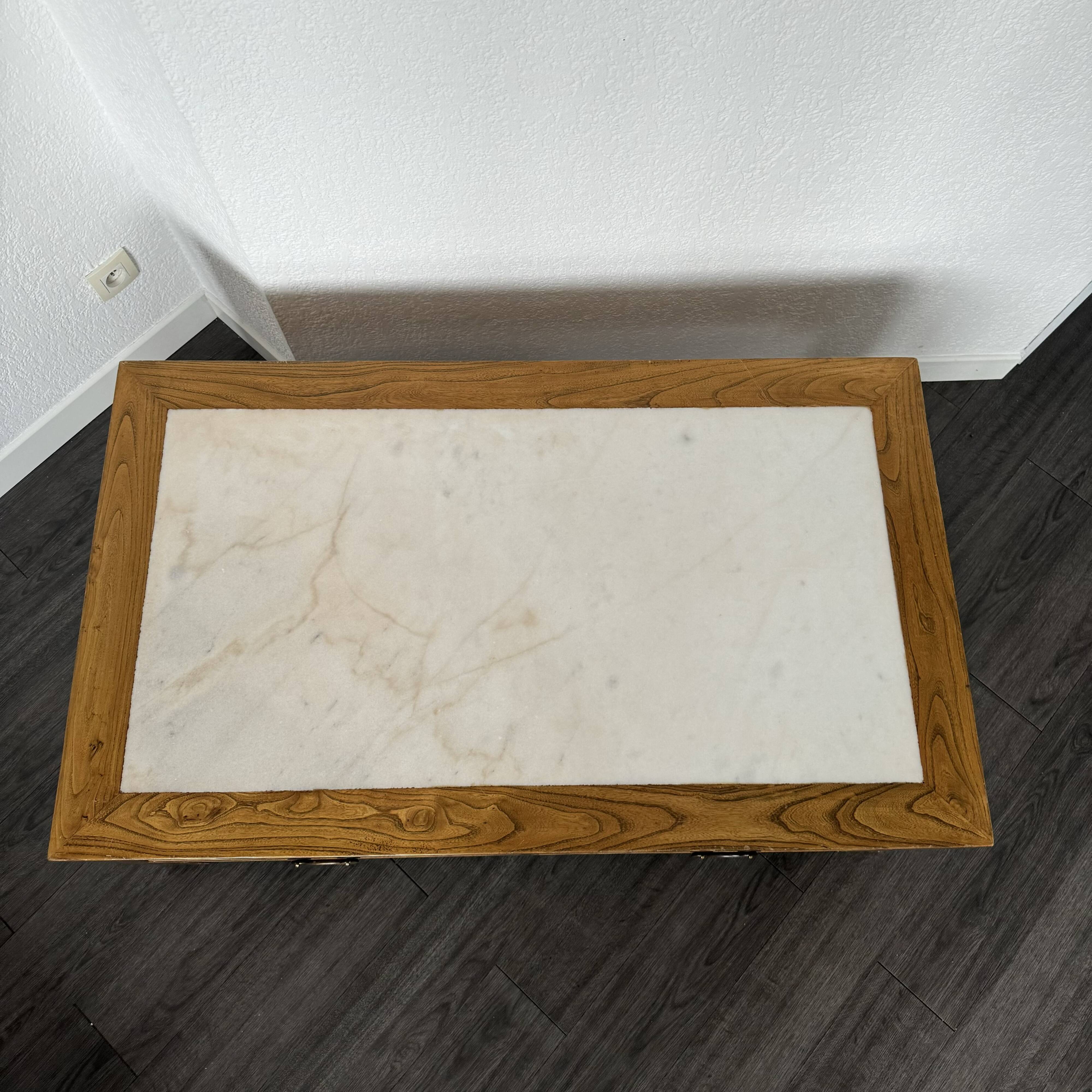 Table basse vintage en bois (chêne massif) et marbre