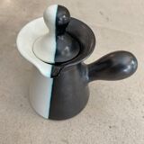 Teapot and milk pot