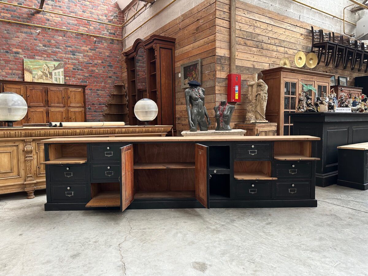 Handcrafted enfilade