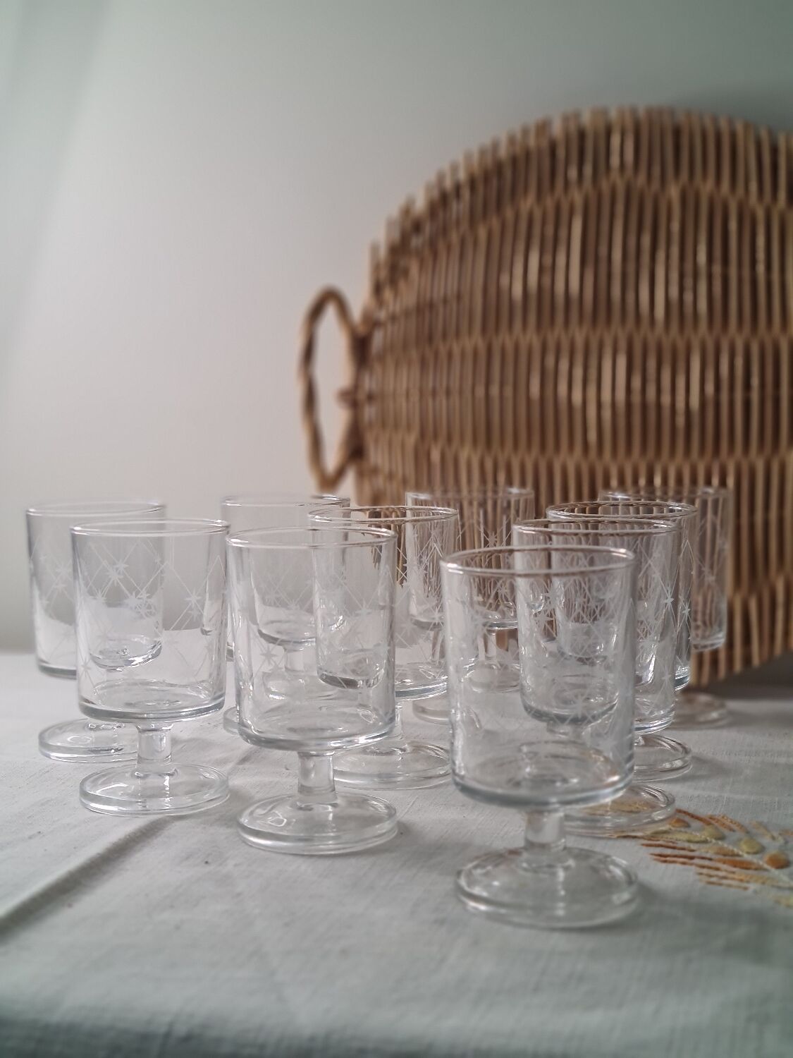Wine glasses Luminarc limited edition 70s