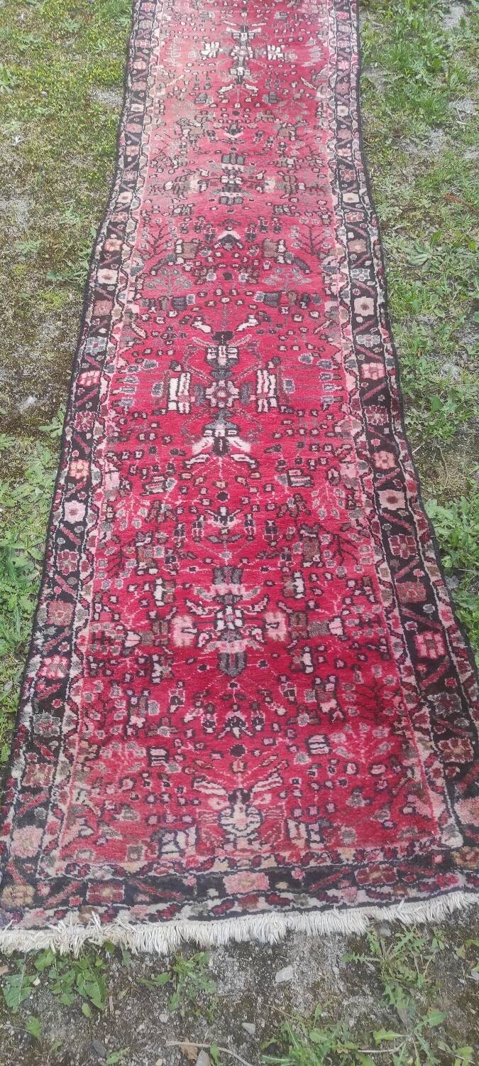 Wool carpet 4 m
