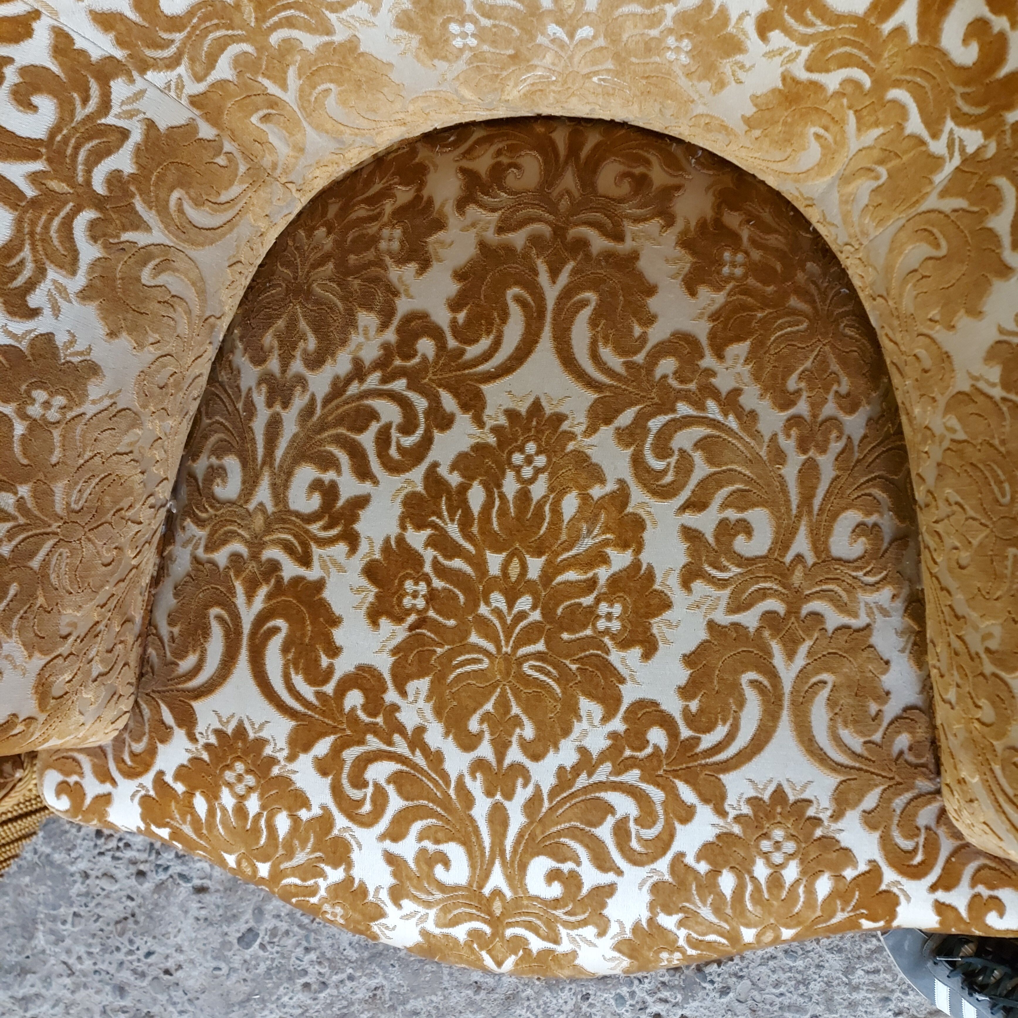 Pair of toads armchairs