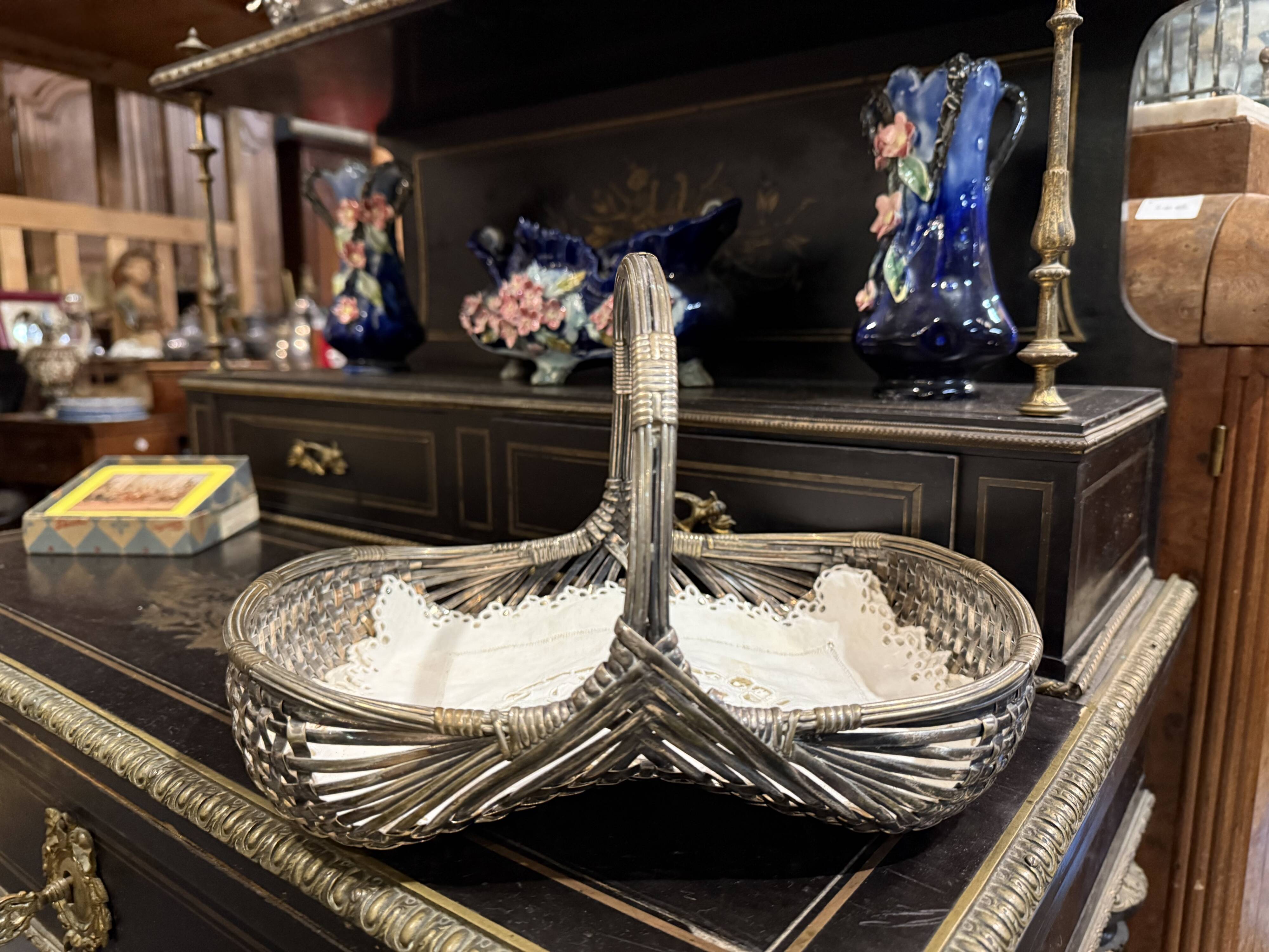 Silver-plated metal basket