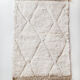 Tapis berbère marocain béni ouarain écru uni à losanges gravés 170x109cm