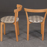 4 chaises en hêtre tendu