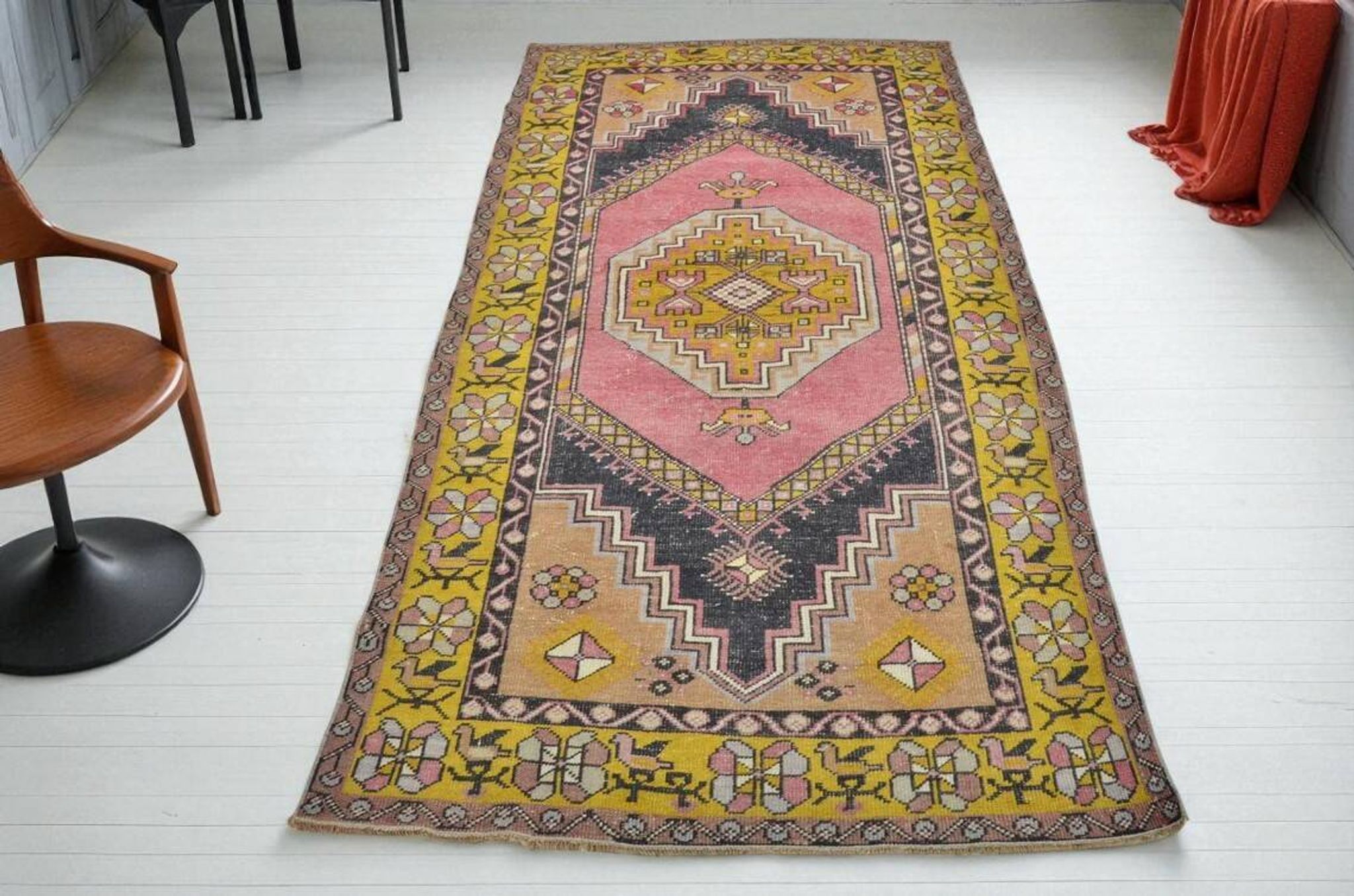Oushak Vintage Anatolian Carpet