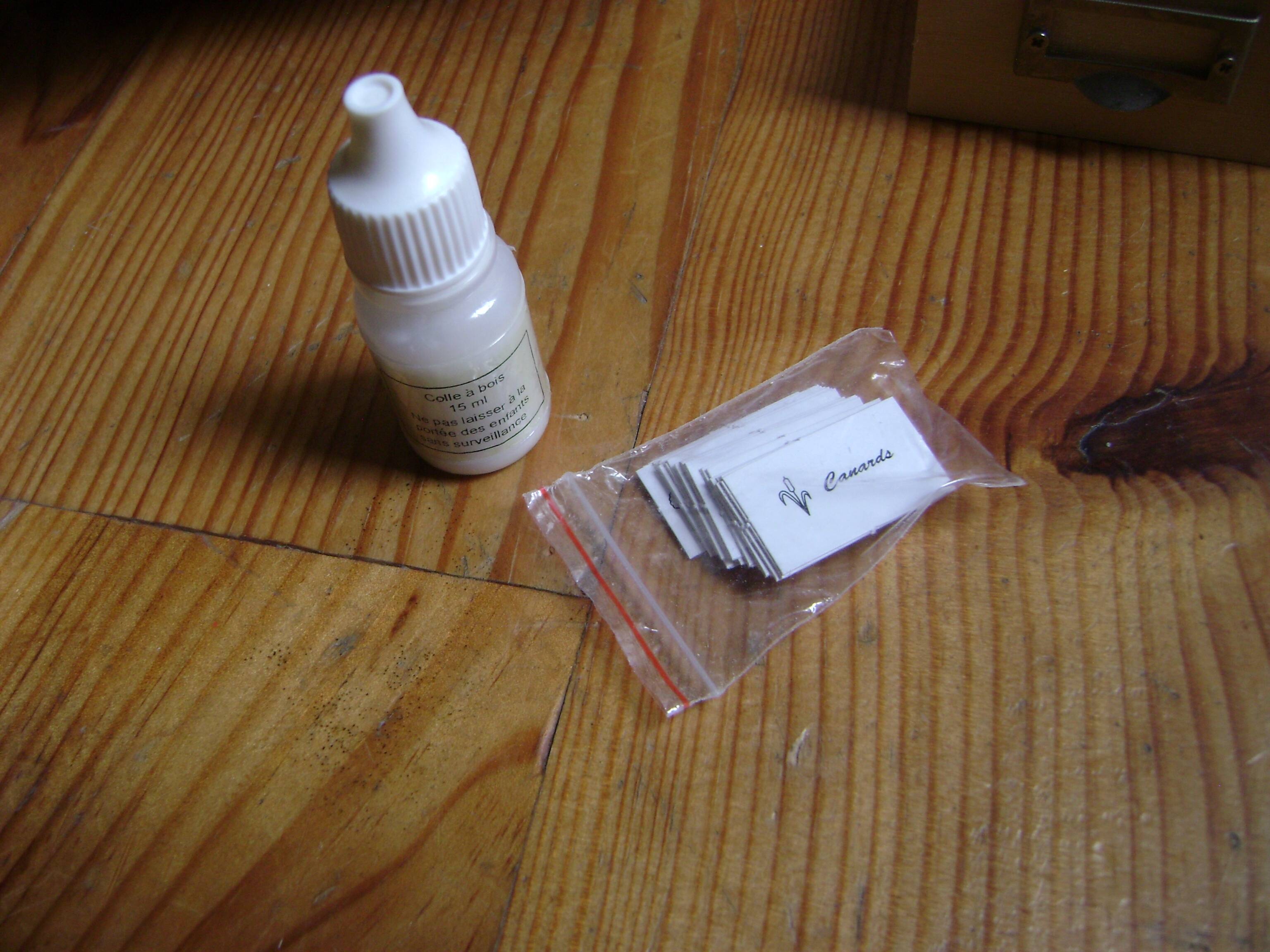 small wooden drawer unit