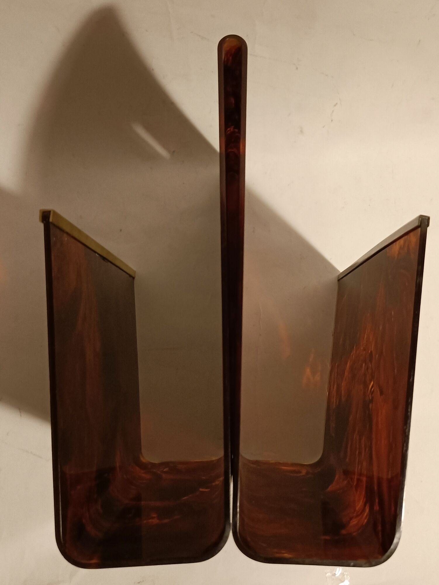Vintage magazine holder tortoiseshell style & golden brass. Italy 1970