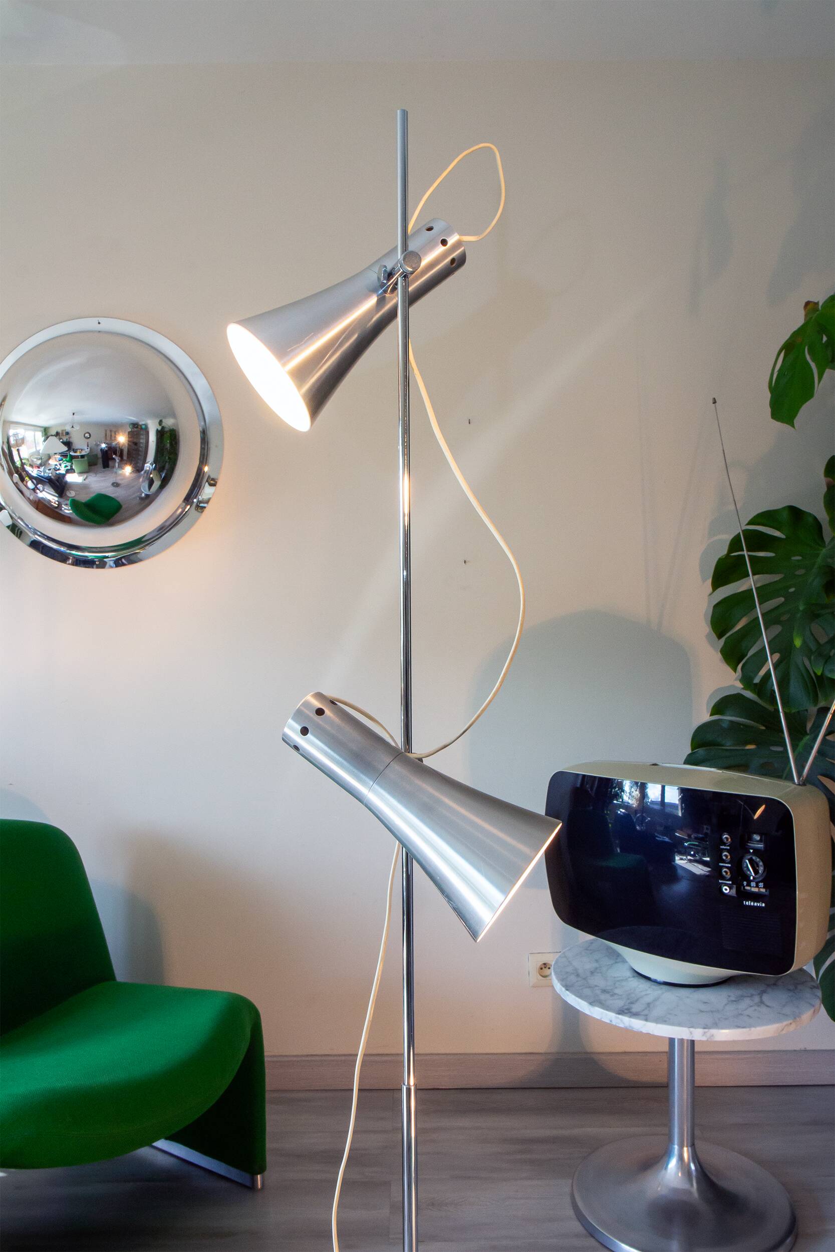 Lampadaire 70's, Italie, chrome et aluminium
