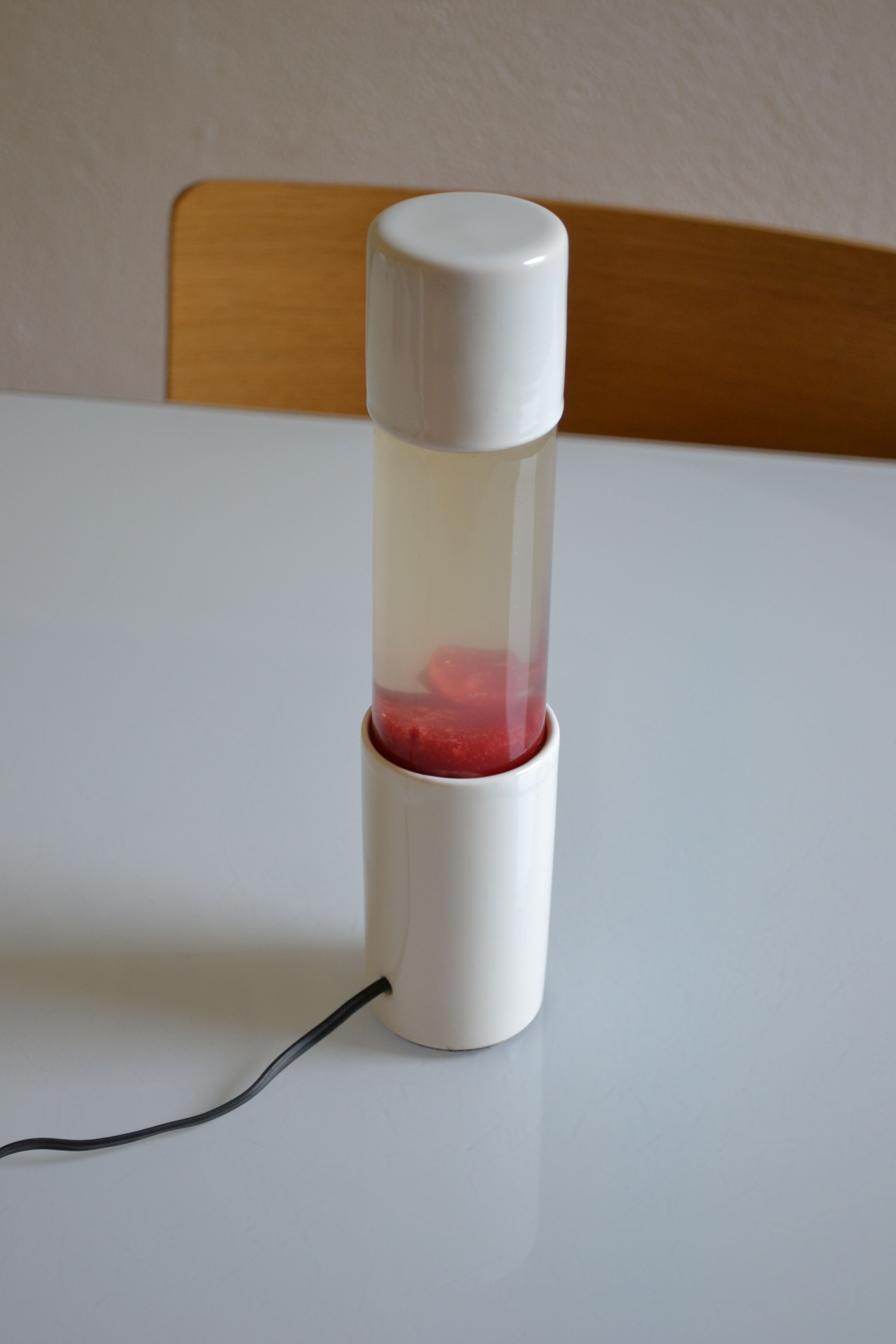 Psychedelic lamp 70's lava space age