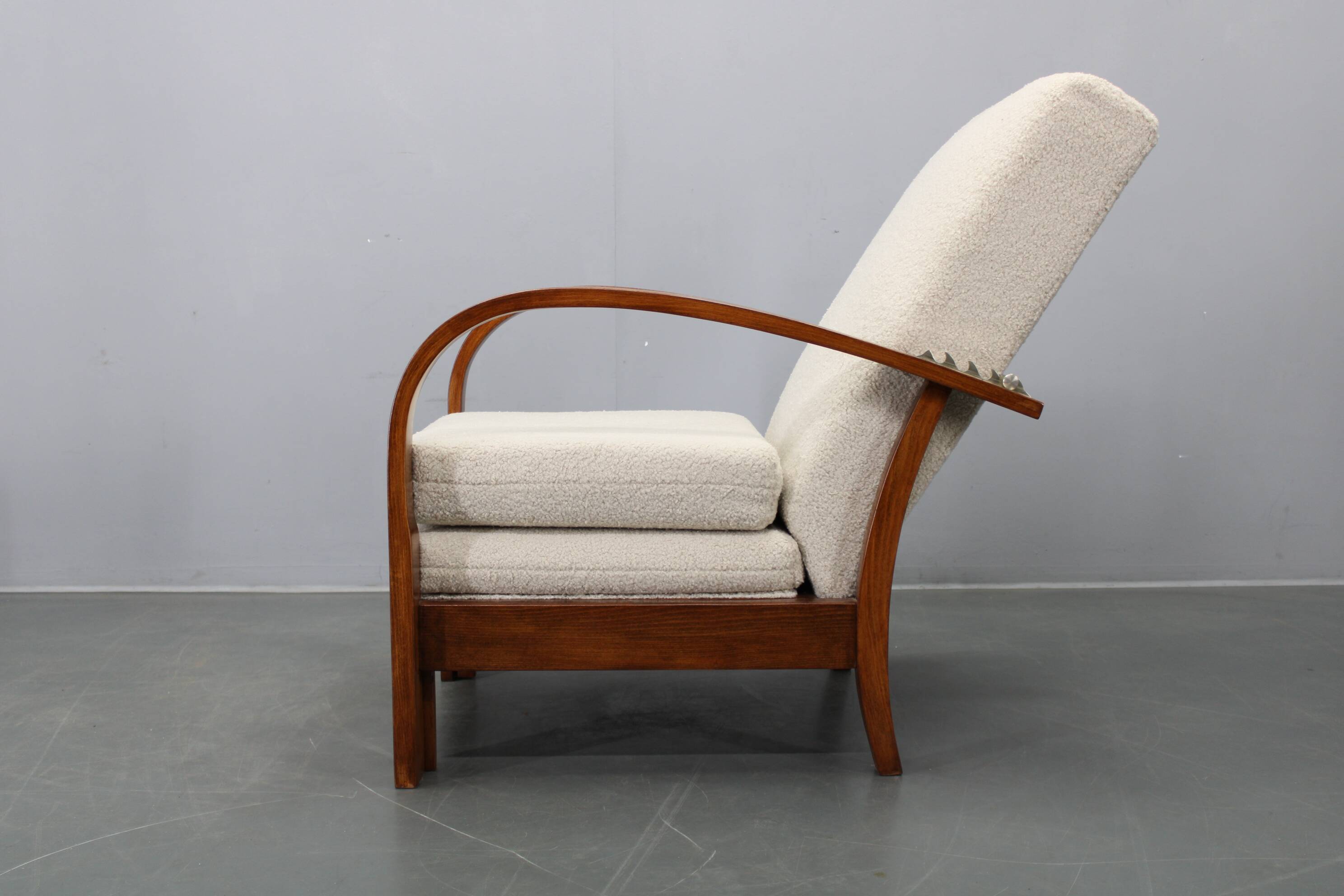 Fauteuil convertible Art Déco en bouclé, Tchécoslovaquie, années 1940.