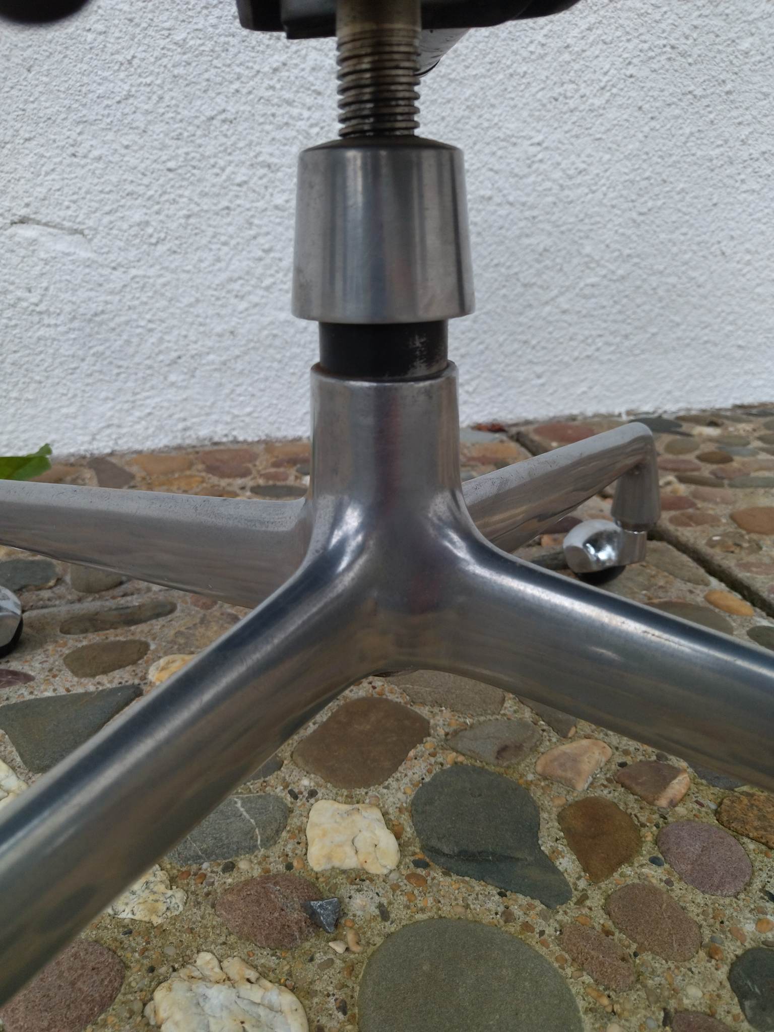 Armchair 108 by Charles & Ray Eames, Herman Miller