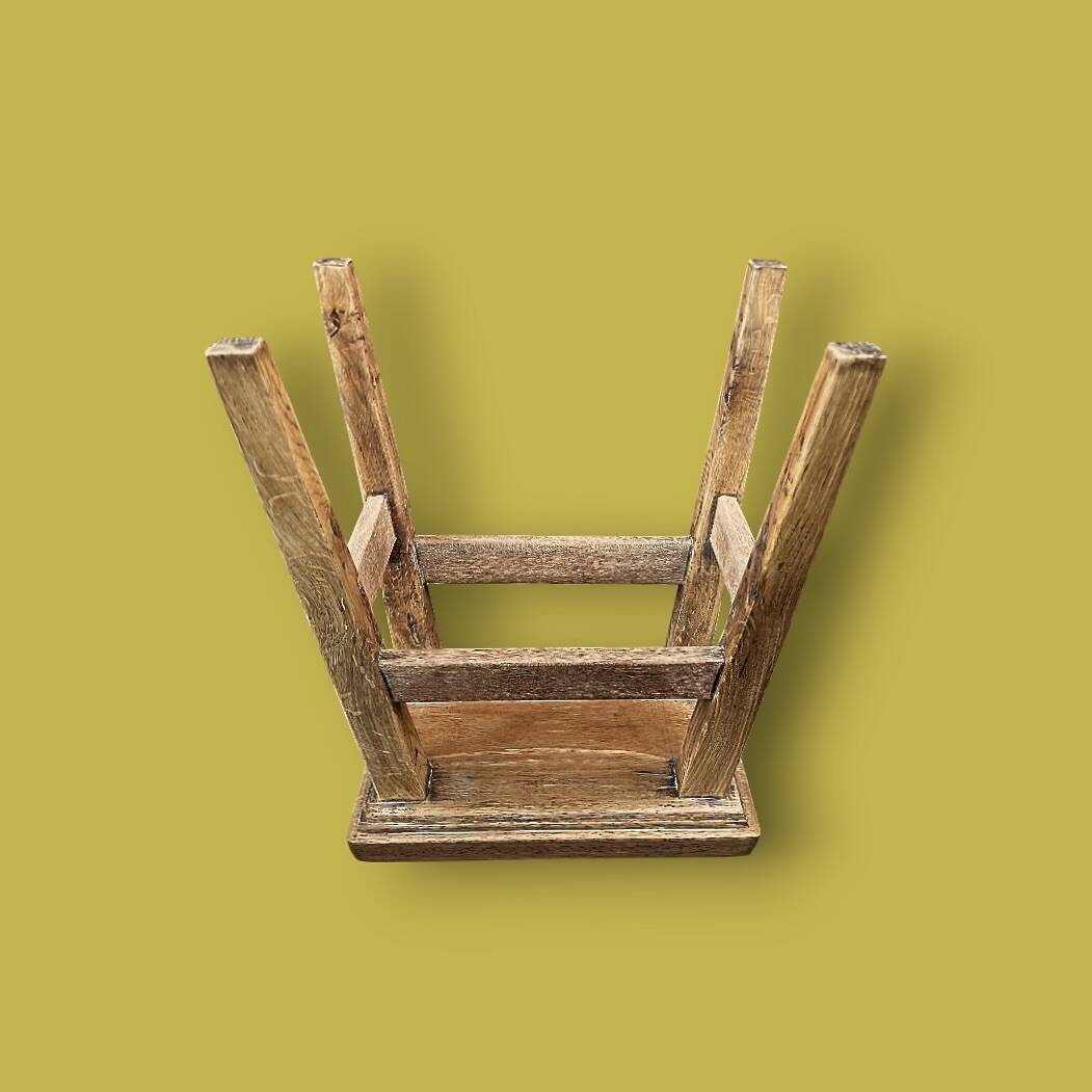 Rustic solid wood stool – brutalist spirit