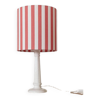 White earthenware lamp with striped lampshade