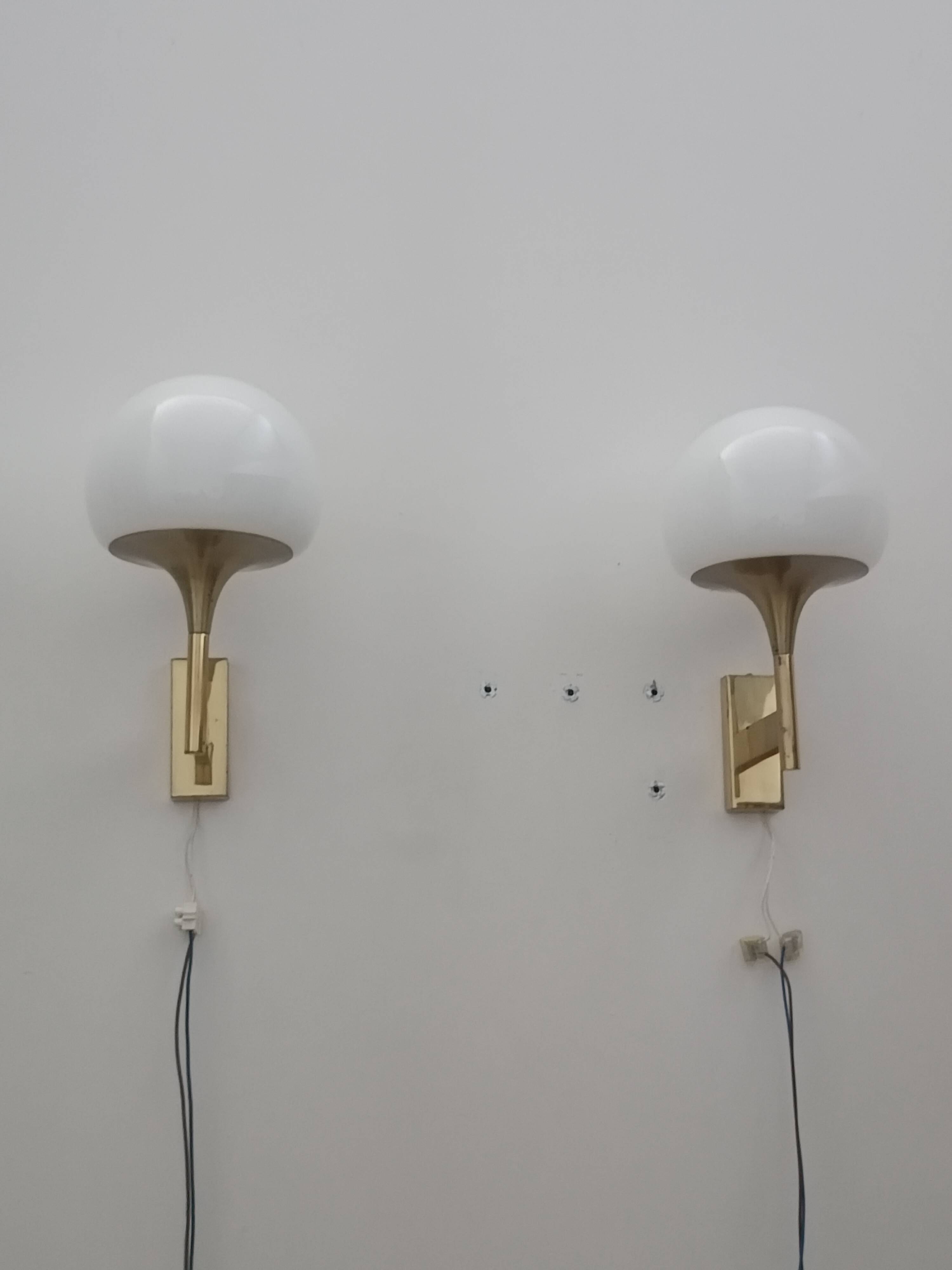 Paire d'appliques murales par Gaetano Sciolari 1970s