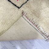 Handmade wool berber rug 290 x 184 cm