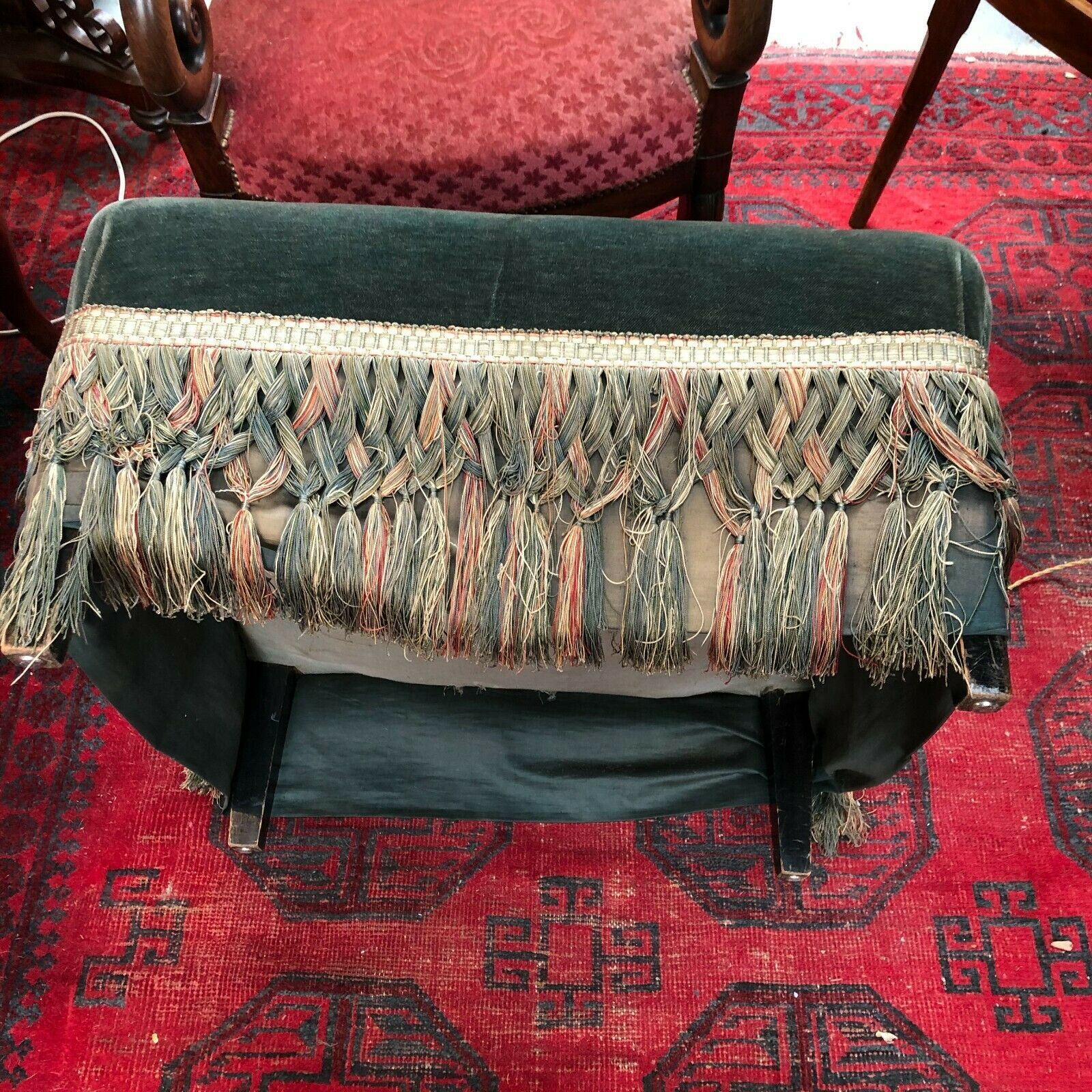 Tabouret pouf carré en velours vert 19e siècle