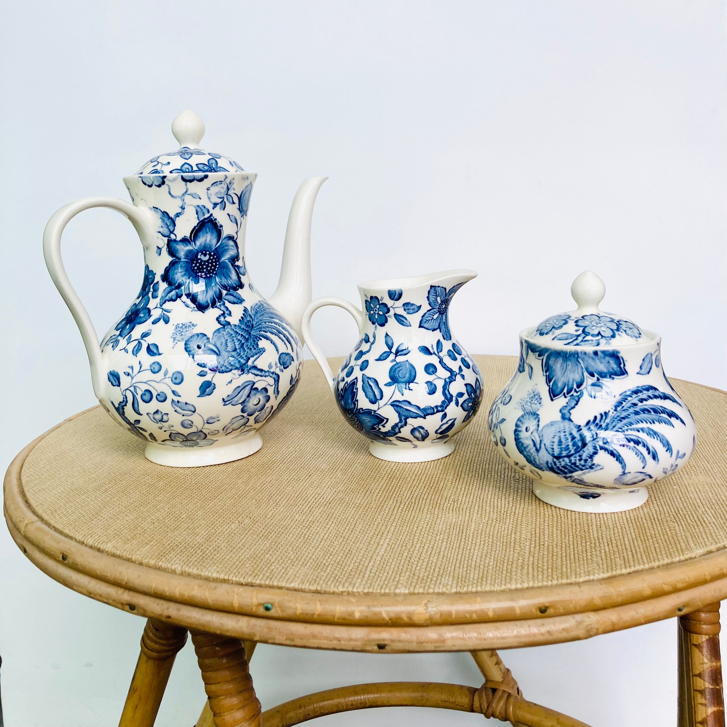 Paradiso Villeroy Boch teapot, sugar bowl and milk jar