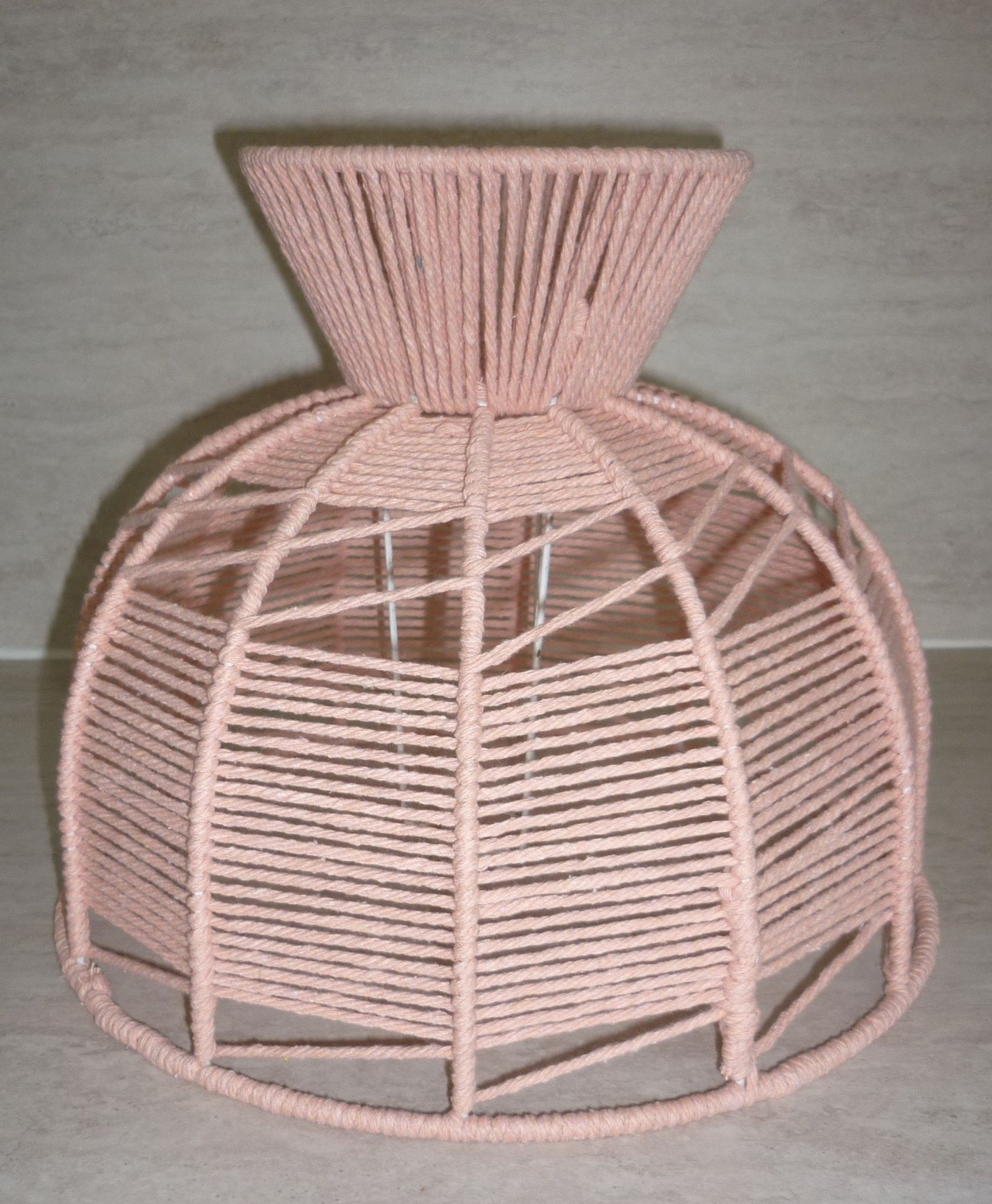 Abat jour en fil de coton rose