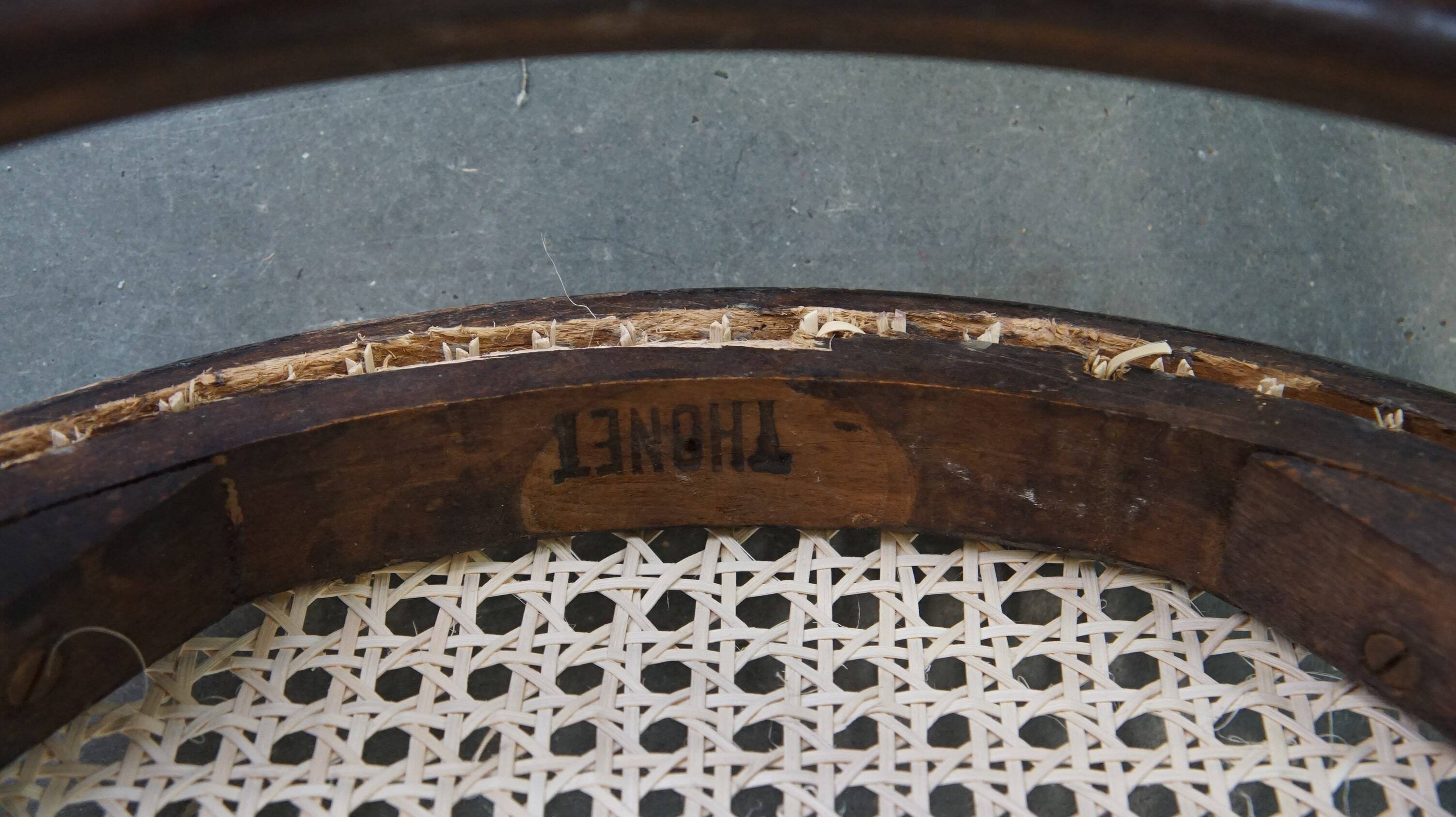 Set of 2 original vintage Thonet bistro design chairs