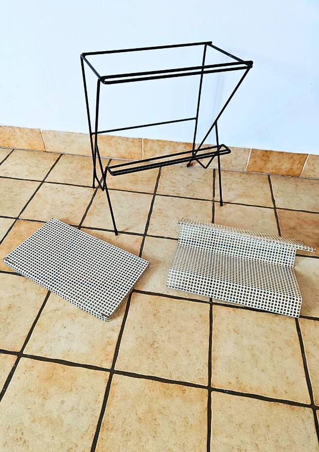 Side table with integrated magazine rack Tjerk Reijenga Pilastro 1950s