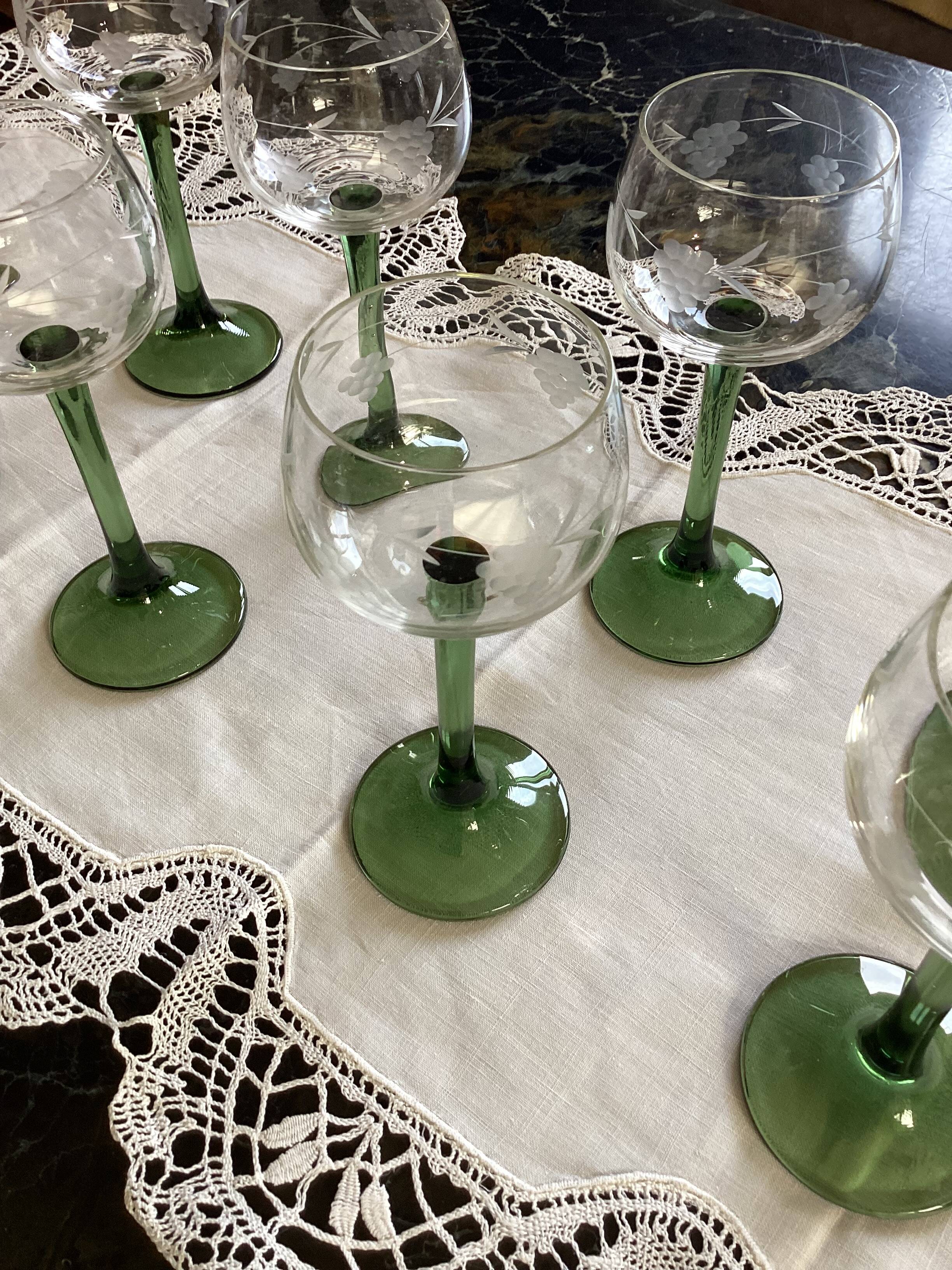 9 Alsace Cristalline wine glasses, dimensions: height - 17cm - diameter - 7cm -