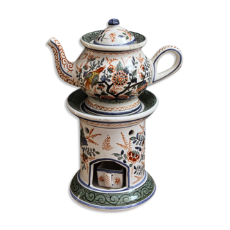 Delft earthenware herbal tea maker