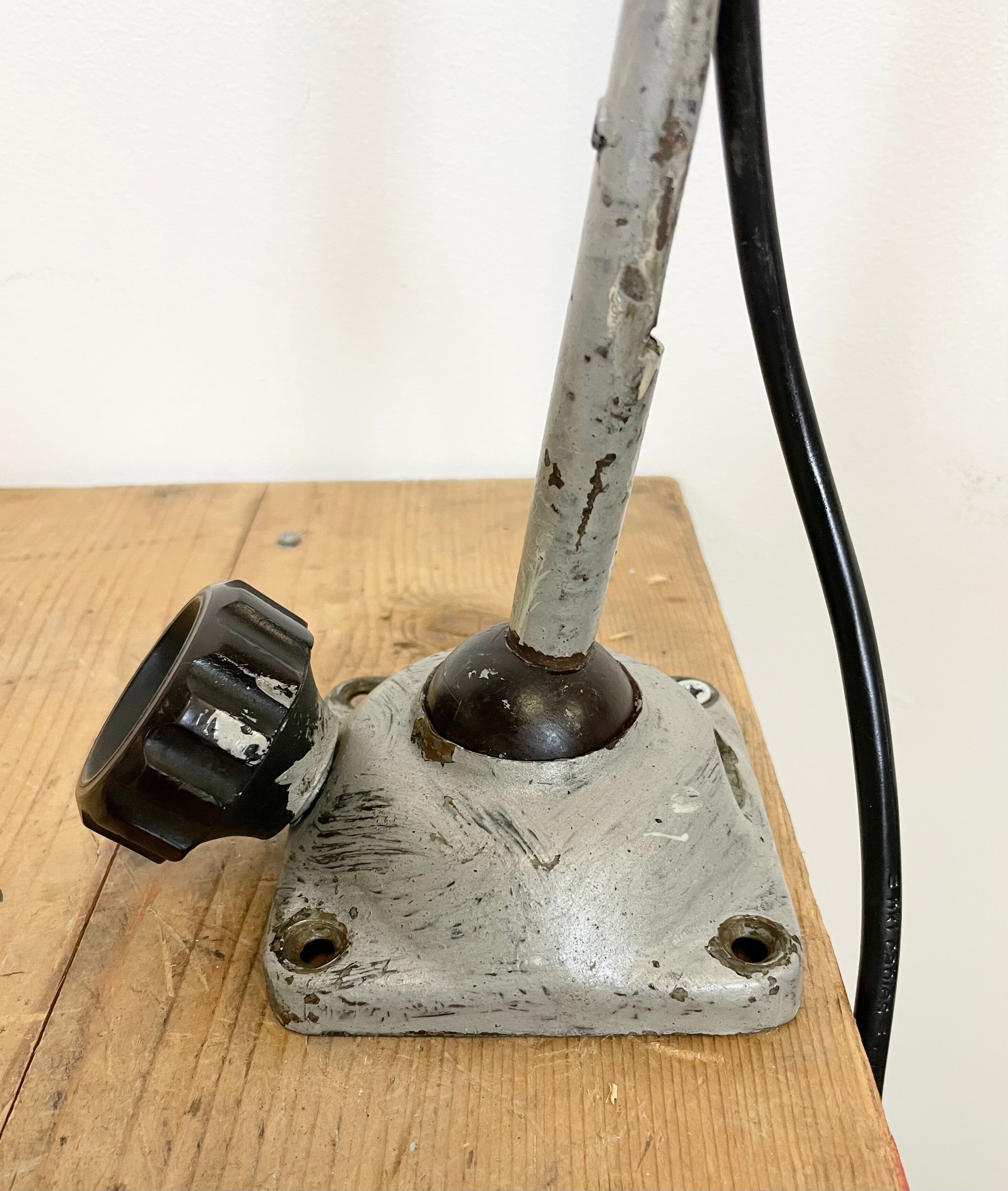 Grey industrial workshop table lamp, 1960s