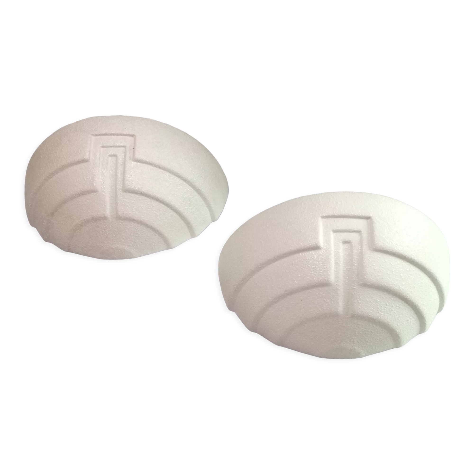 Wall sconces in stone and in the shape of a basin