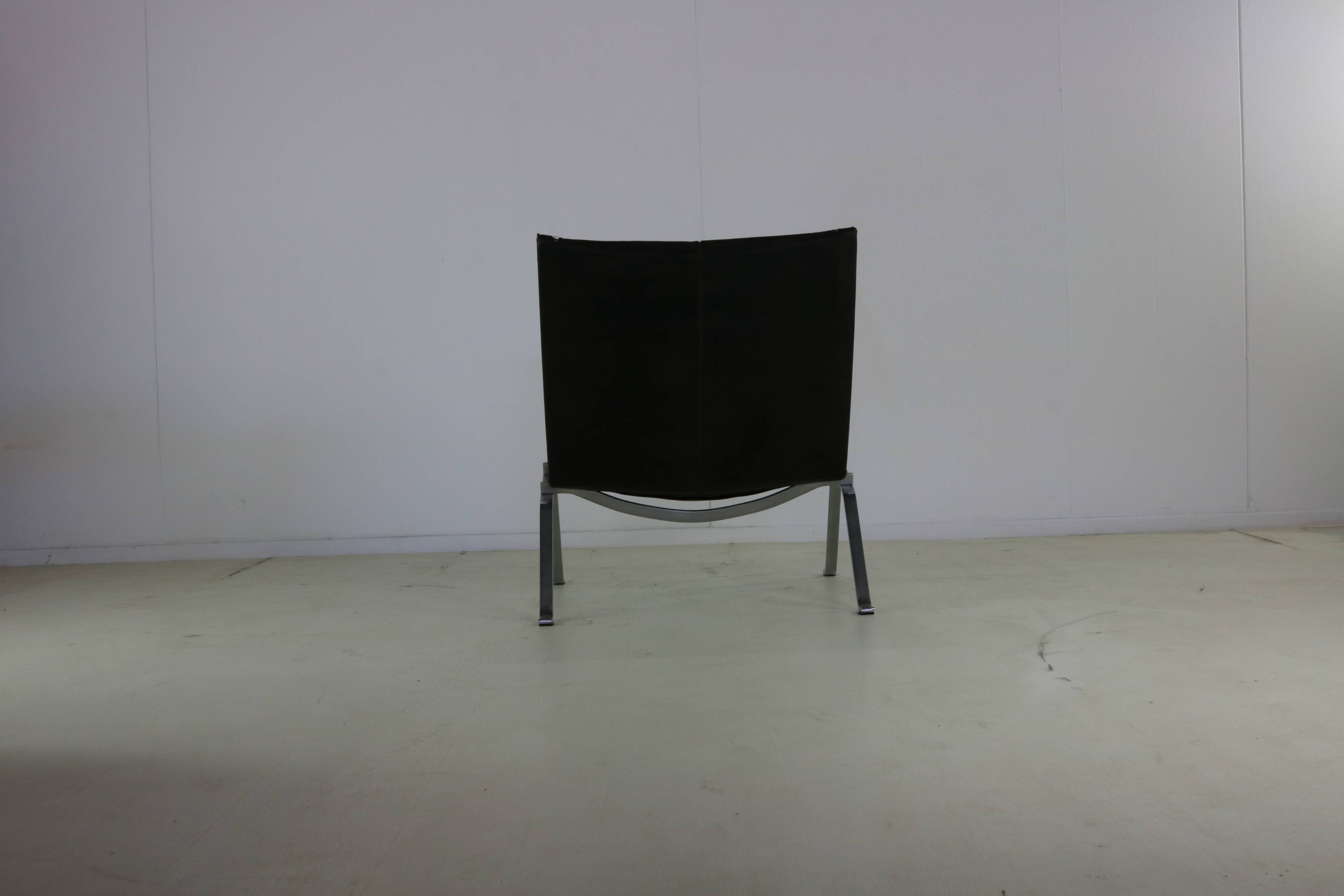 Danish design lounge chair by Poul Kjærholm for E. Kold Christensen