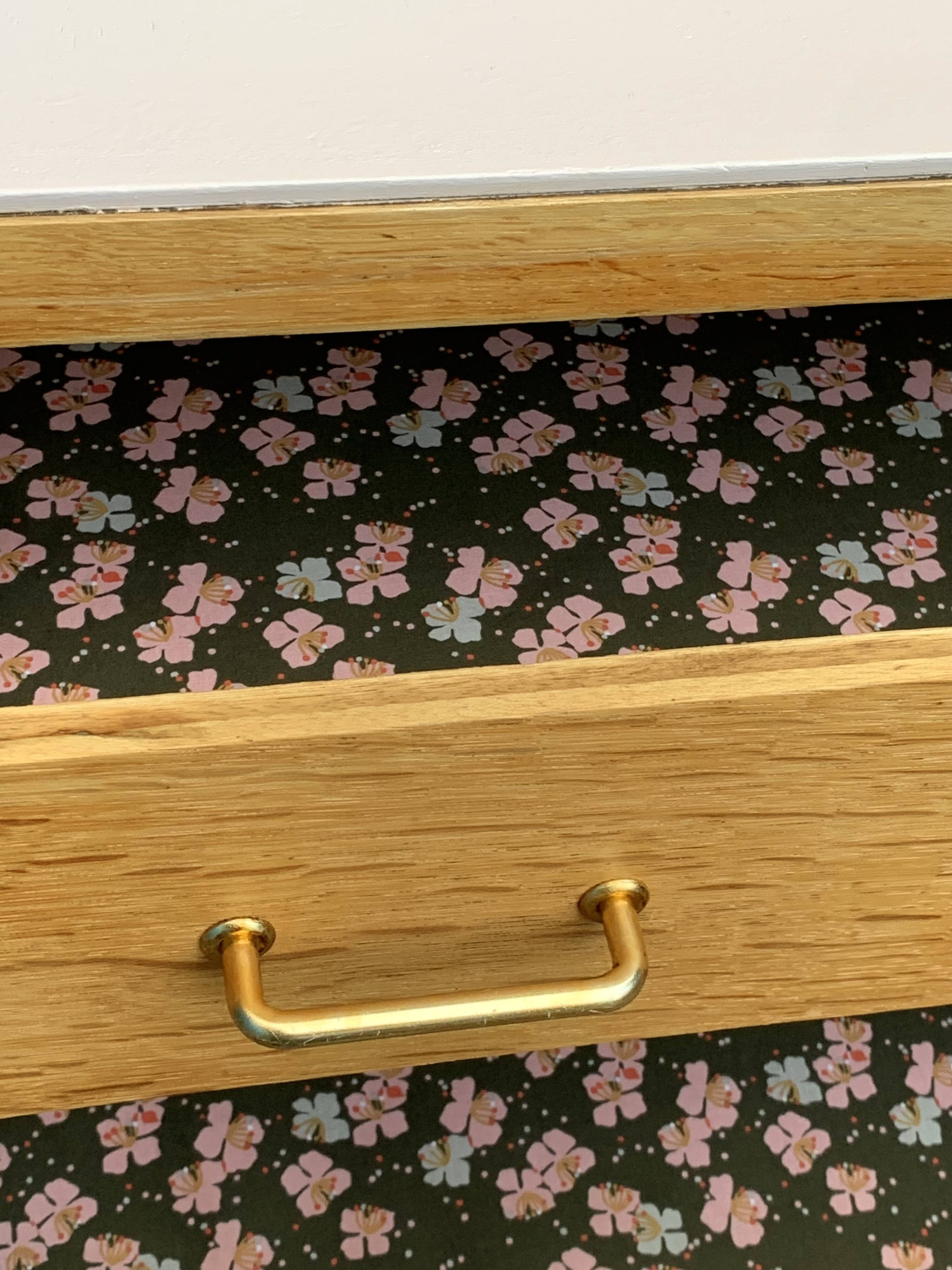 Vintage chest of drawers in solid raw oak 1950