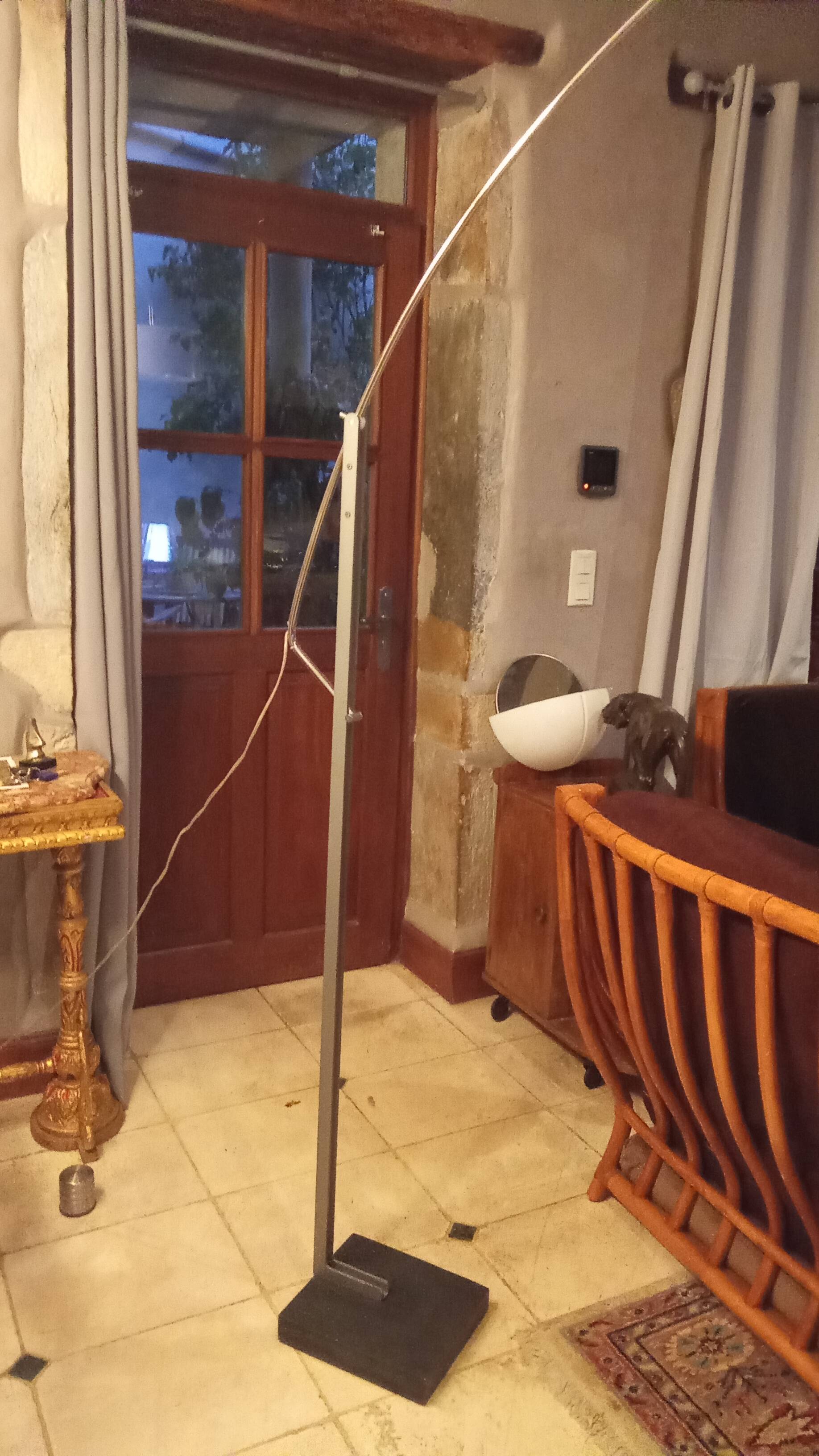 "Mama" floor lamp. Ligne Roset.