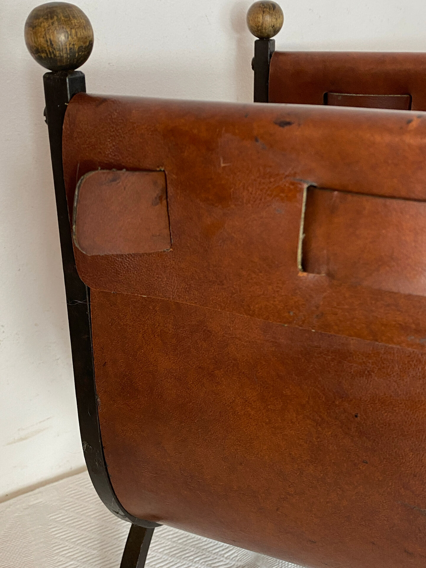 Magazine rack