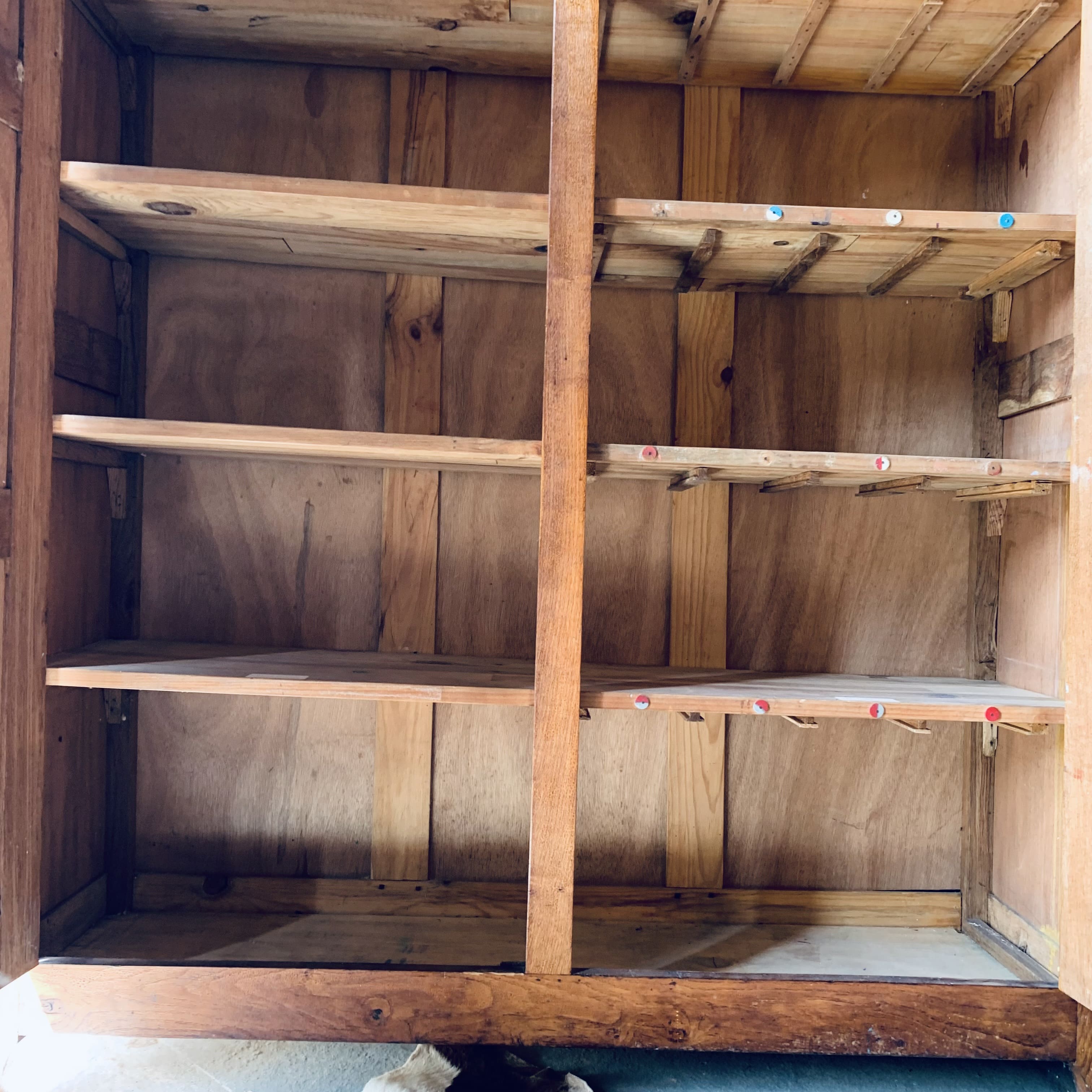 Armoire d’école vintage