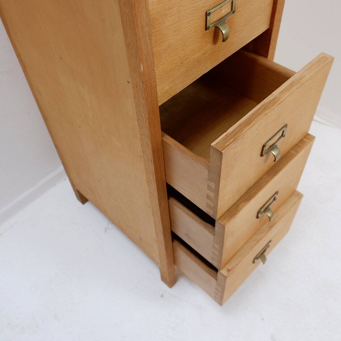 Vintage industrial 5-drawer filing cabinet