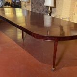 Extensible Louis XVI dining table in period Directoire mahogany.