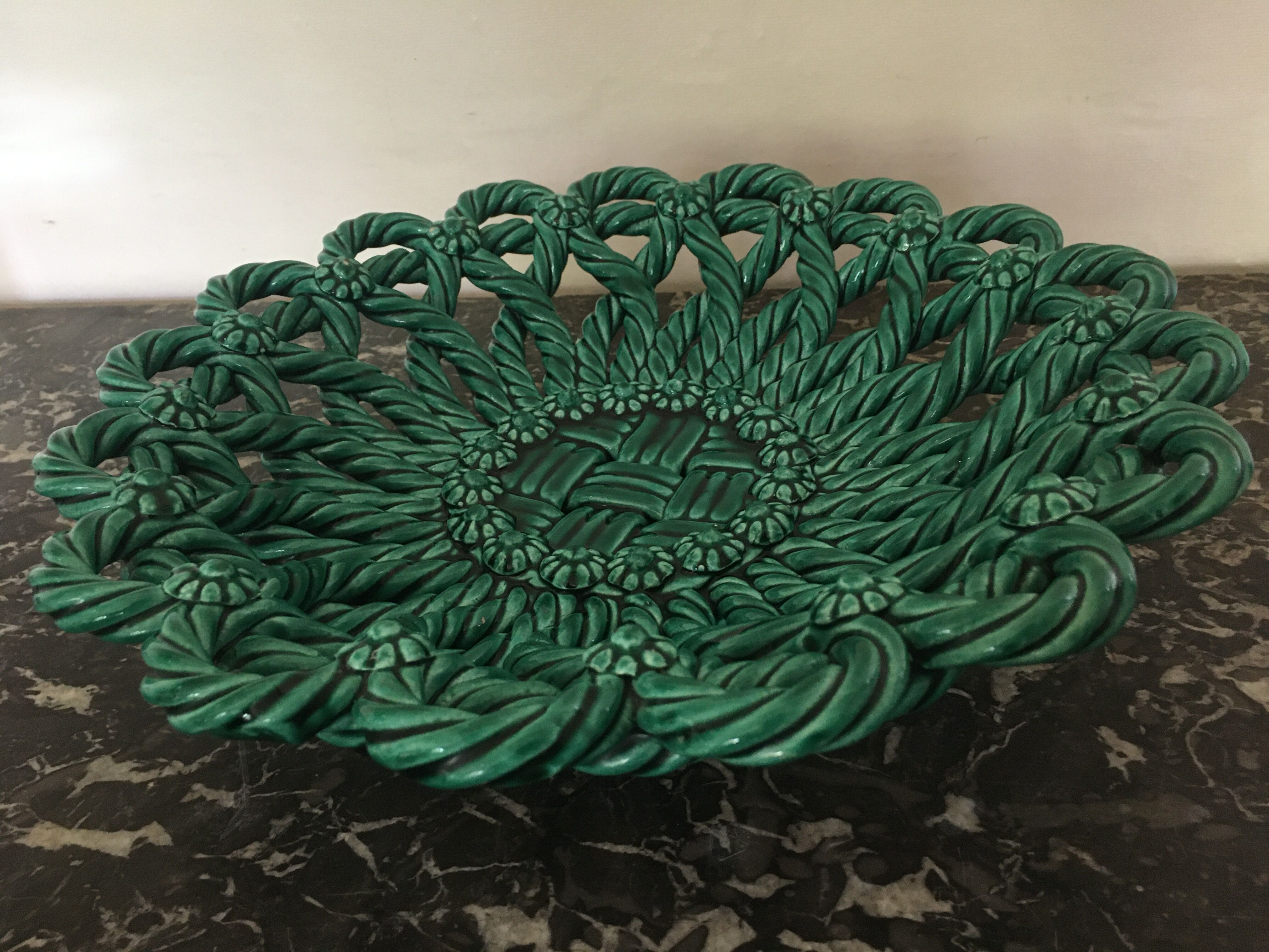 Vallauris 60's green cup