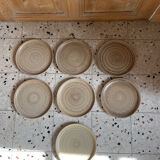 7 dessert plates in stoneware