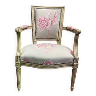 Fauteuil de style Louis XVI