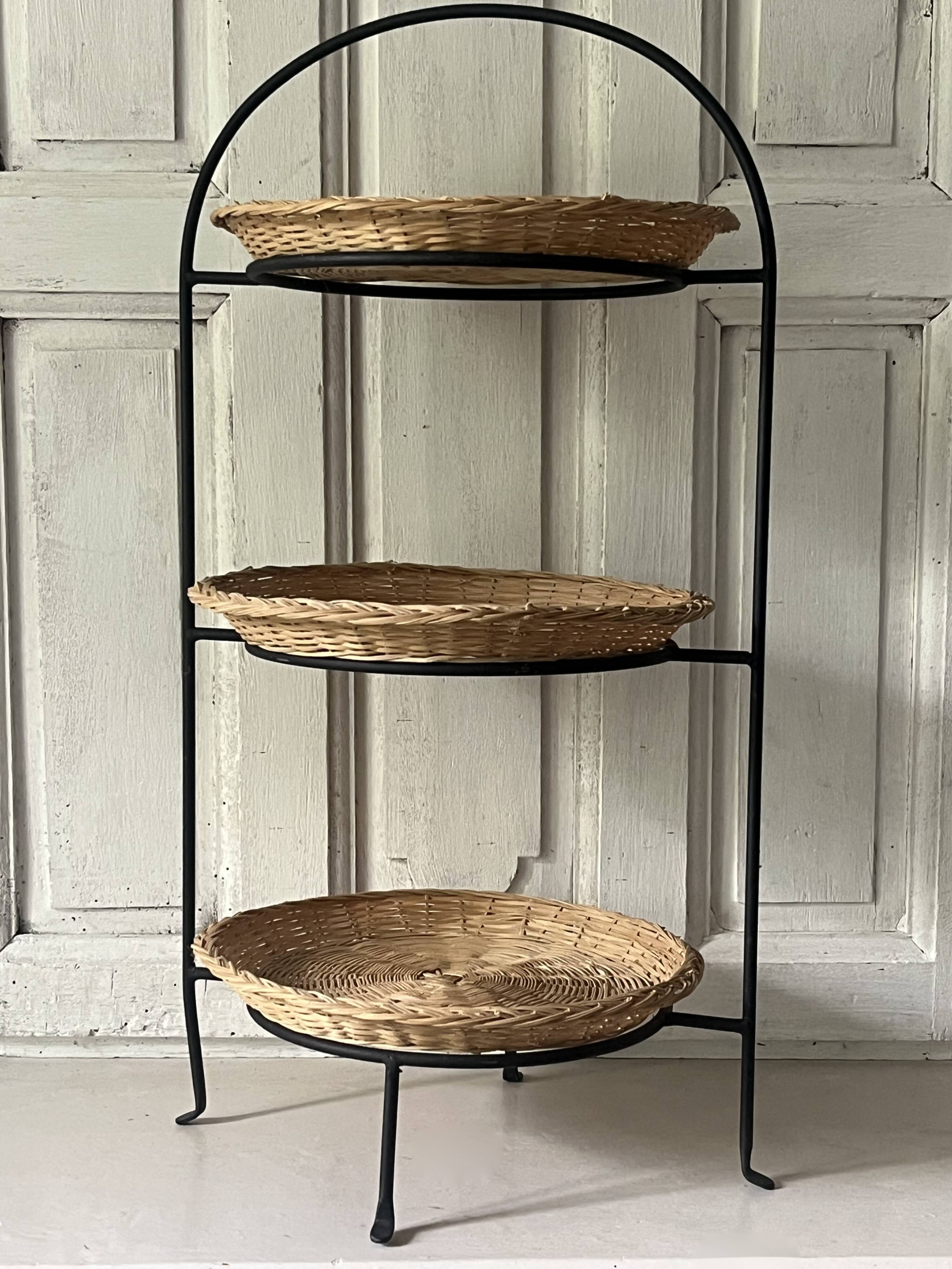 Plate holder, display stand
