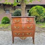 Commode Galbée En Marqueterie De Style Louis XV XIX Eme Siècle