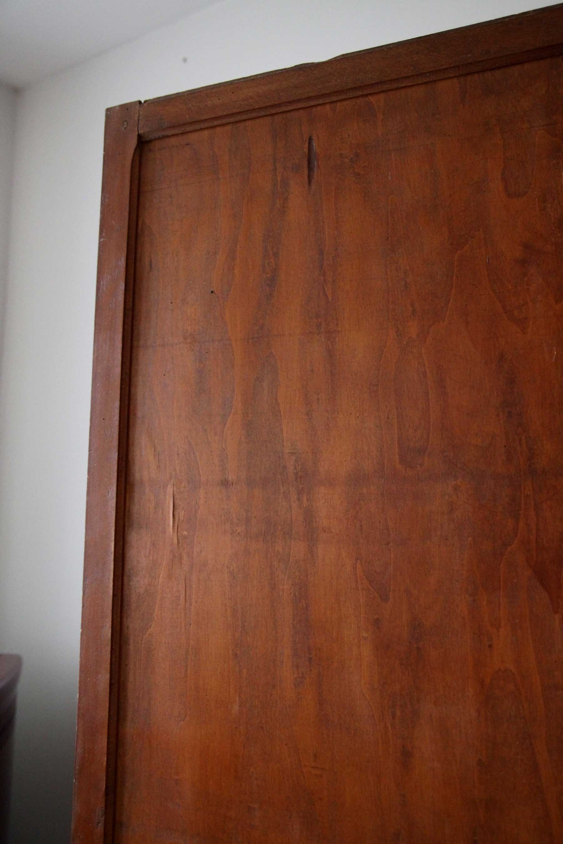 Wooden screen 5 instores