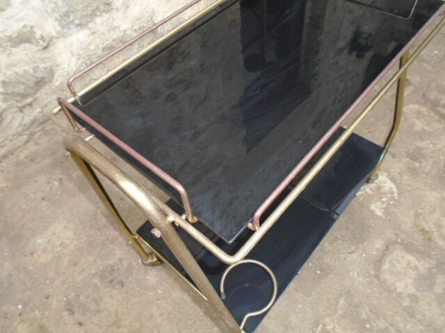 Art Deco serving