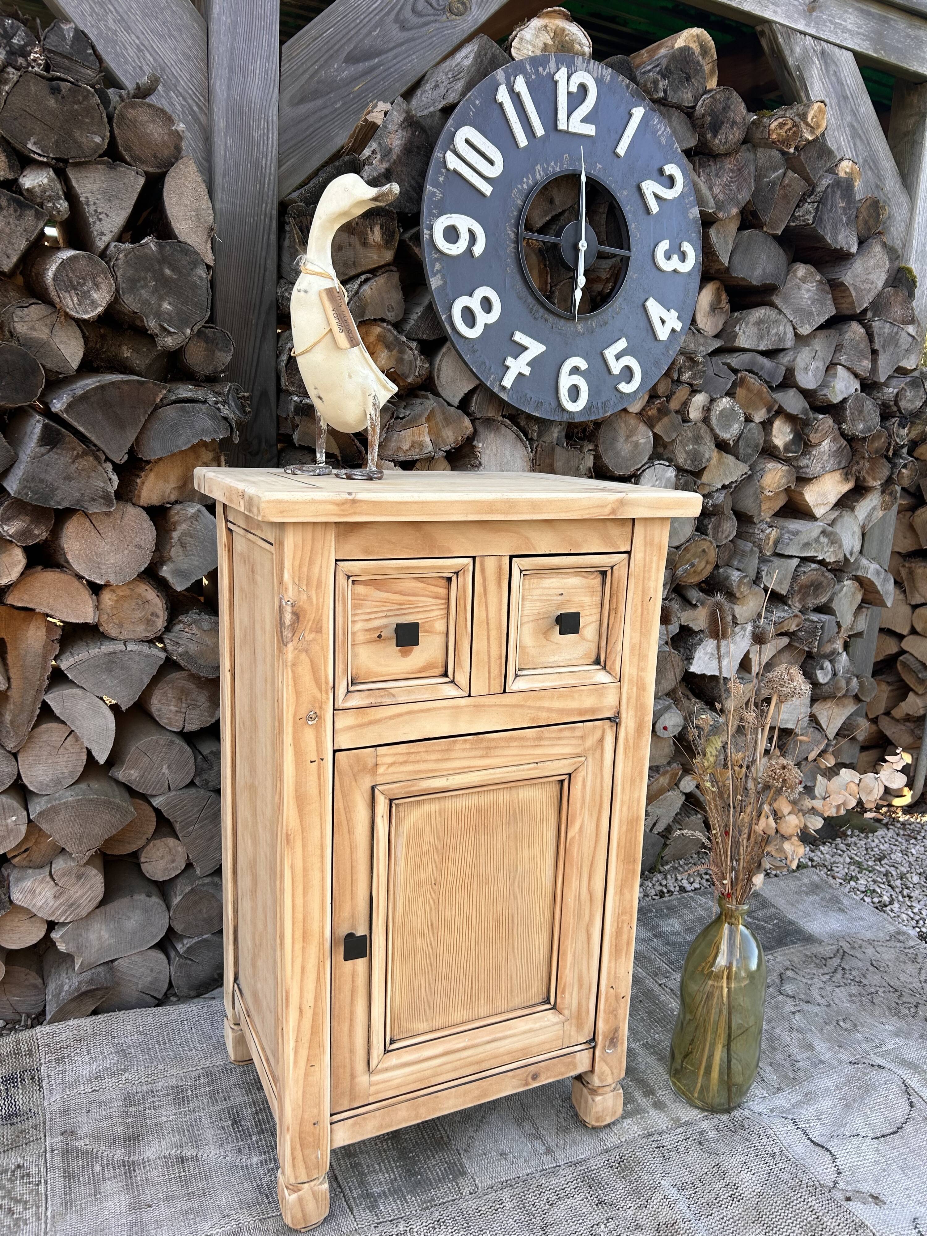 Meuble de rangement ancien bois