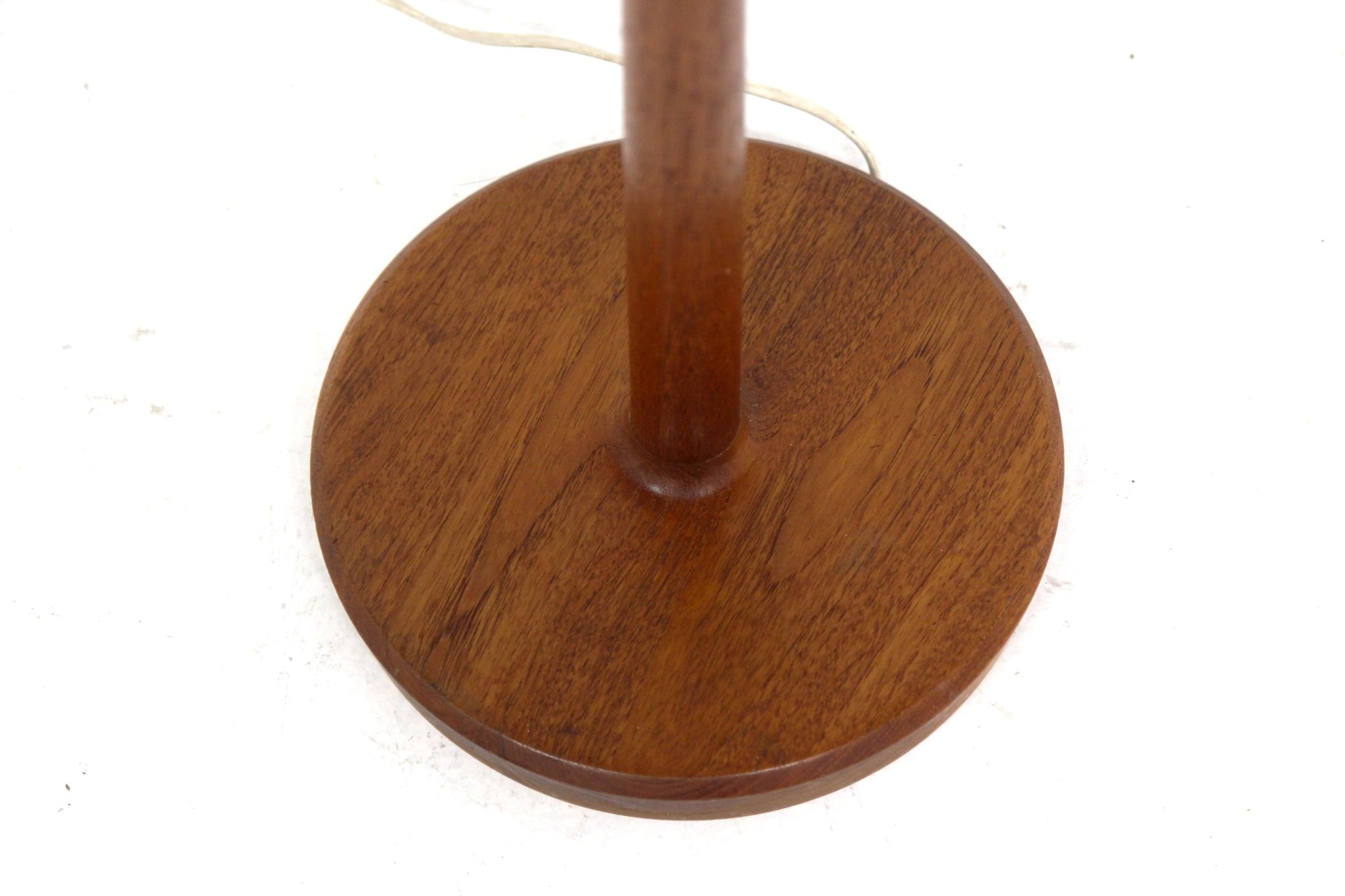 Lampadaire scandinave en teck et en cuir Suède 1960