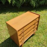 Compass feet chest of drawers