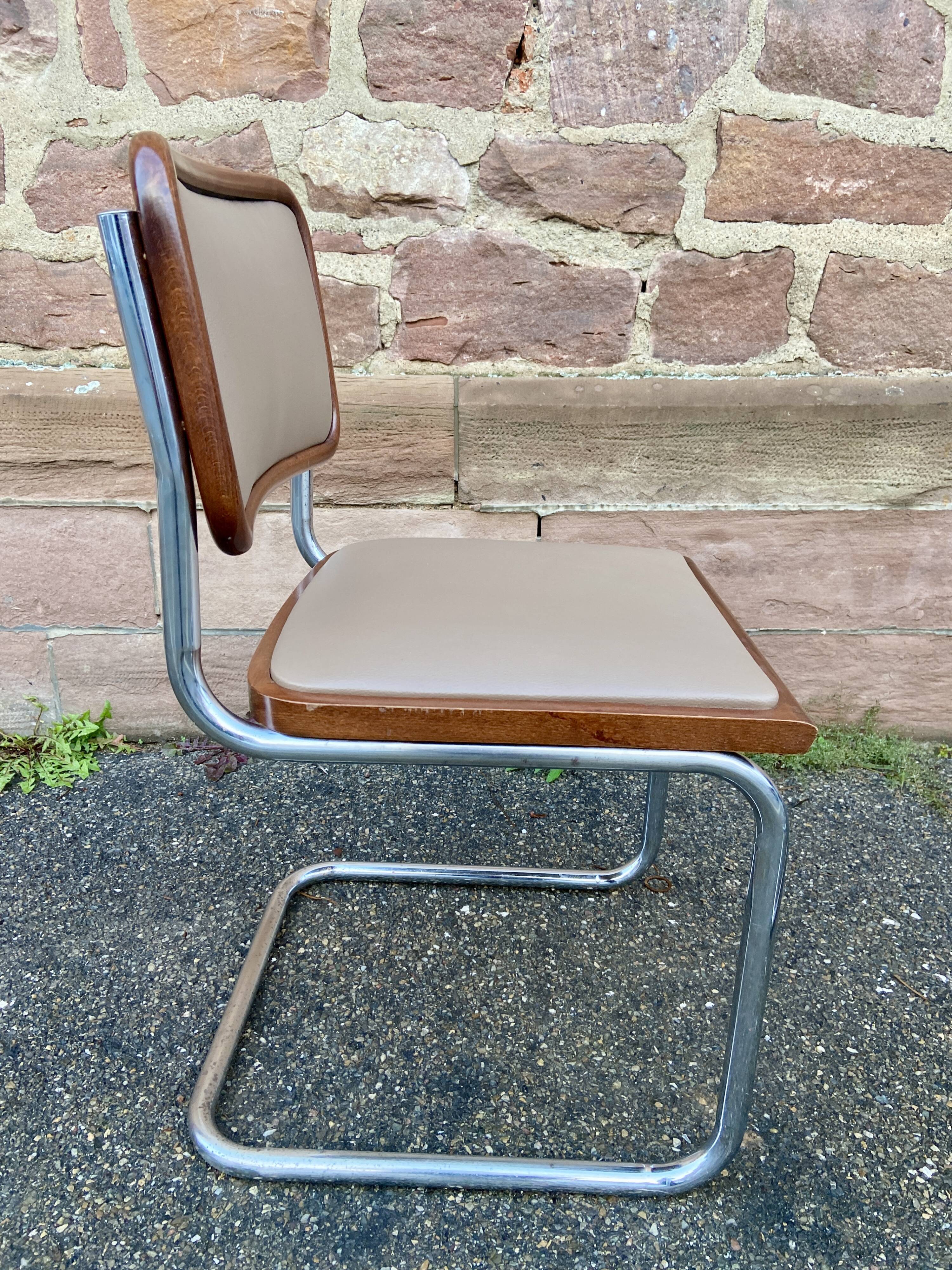 Pair of chairs Cesca B32 by Marcel Breuer Italy 1980